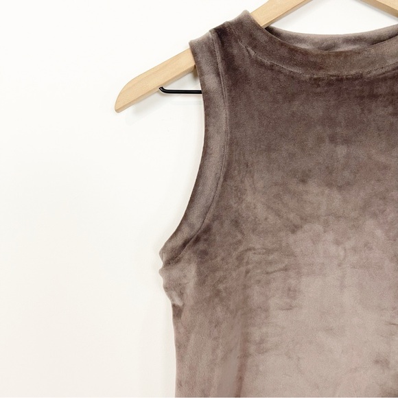 Skims Velour Crew Neck Tank Top - Picture 8 of 13